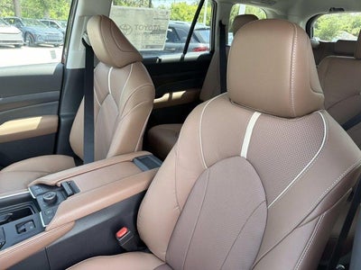 2026 Toyota Grand Highlander Platinum