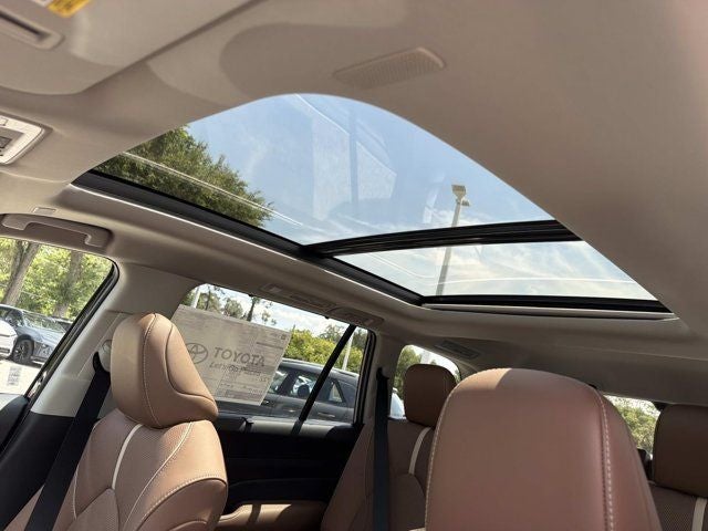 2026 Toyota Grand Highlander Platinum