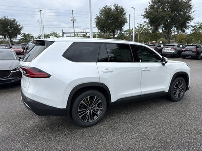 2026 Toyota Grand Highlander Hybrid Base