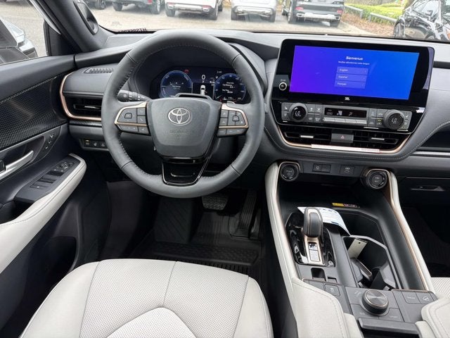 2026 Toyota Grand Highlander Hybrid Base