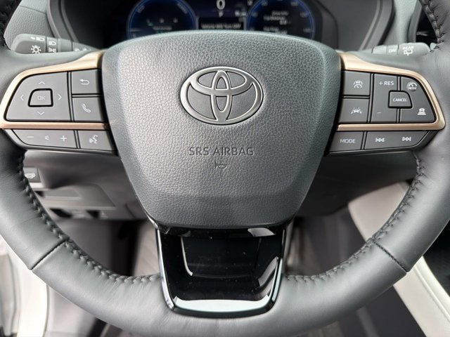 2026 Toyota Grand Highlander Hybrid Base