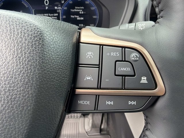 2026 Toyota Grand Highlander Hybrid Base
