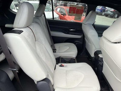 2026 Toyota Grand Highlander Hybrid MAX Platinum