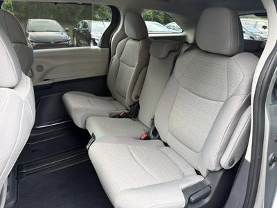 2024 Toyota Sienna LE 8 Passenger