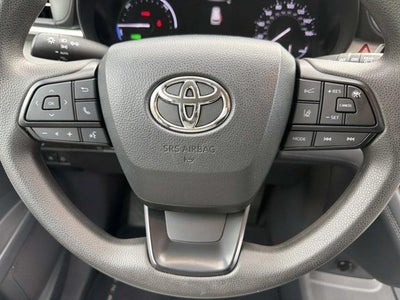 2024 Toyota Sienna LE 8 Passenger