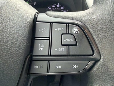 2024 Toyota Sienna LE 8 Passenger