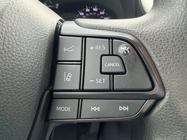 2024 Toyota Sienna LE 8 Passenger