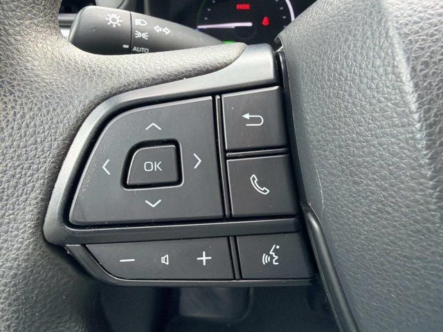 2024 Toyota Sienna LE 8 Passenger