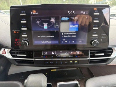 2024 Toyota Sienna LE 8 Passenger