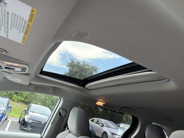 2024 Toyota Sienna LE 8 Passenger