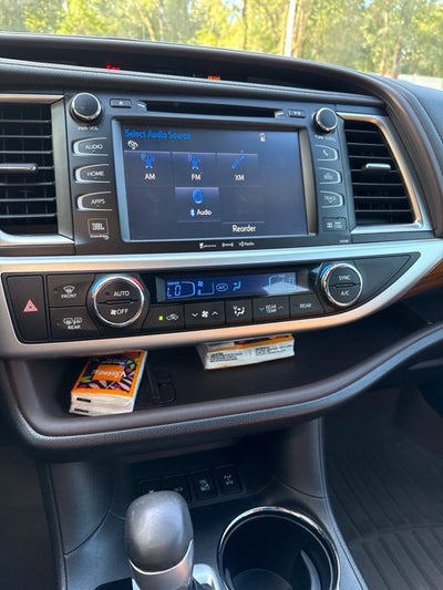 2017 Toyota Highlander Limited Platinum