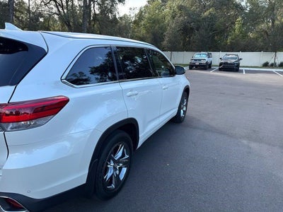 2017 Toyota Highlander Limited Platinum