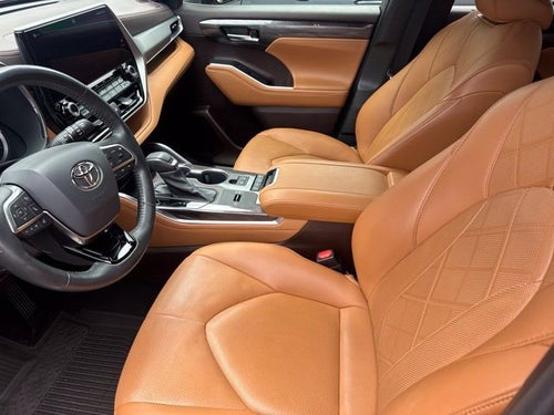 2021 Toyota Highlander Platinum