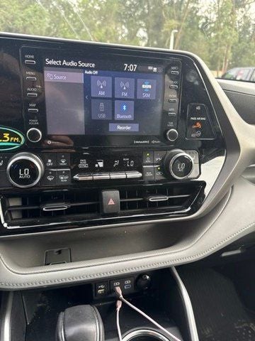2022 Toyota Highlander XLE