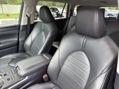 2020 Toyota Highlander XLE