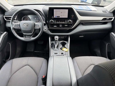 2025 Toyota Highlander LE