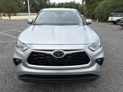 2025 Toyota Highlander LE