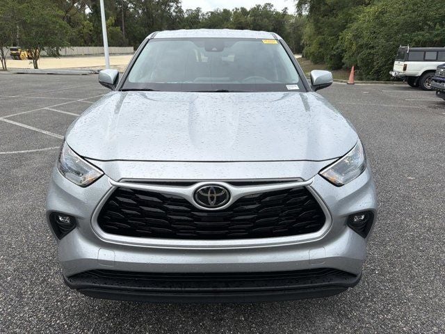 2025 Toyota Highlander LE