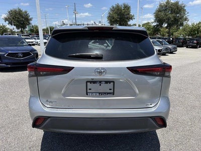 2024 Toyota Highlander XLE