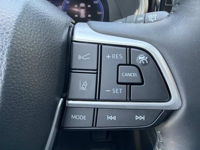 2024 Toyota Highlander Platinum