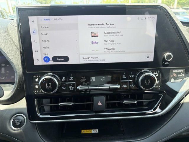 2024 Toyota Highlander Platinum