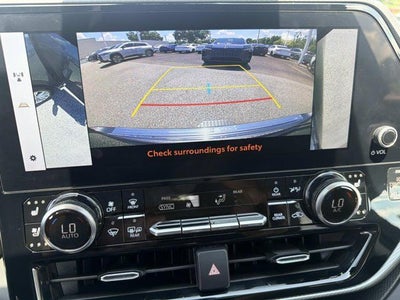 2024 Toyota Highlander Platinum