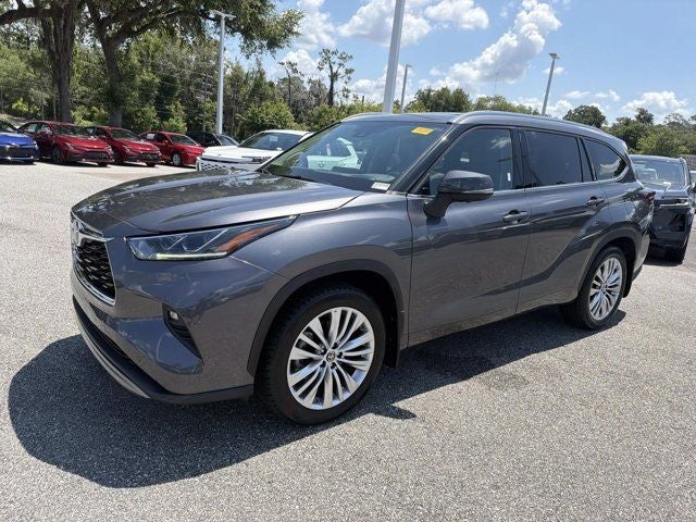2024 Toyota Highlander Platinum