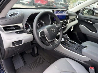 2026 Toyota Highlander XLE