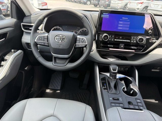 2026 Toyota Highlander XLE