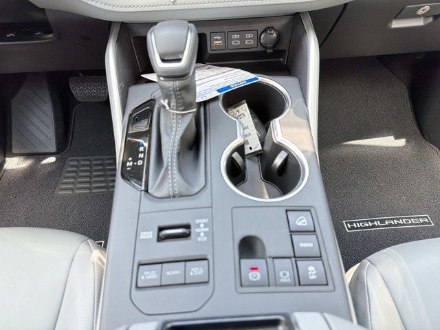2026 Toyota Highlander XLE