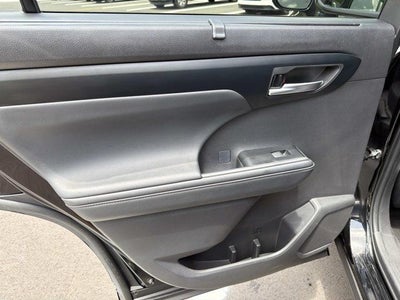 2025 Toyota Highlander XSE