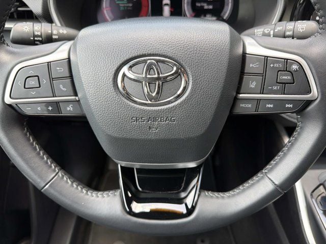 2025 Toyota Highlander XSE