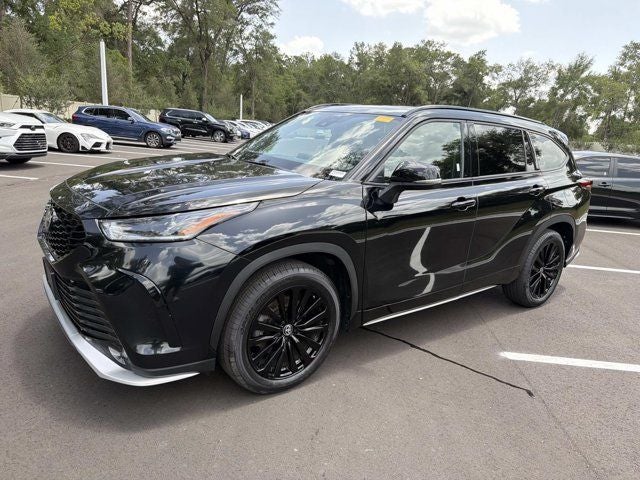 2025 Toyota Highlander XSE