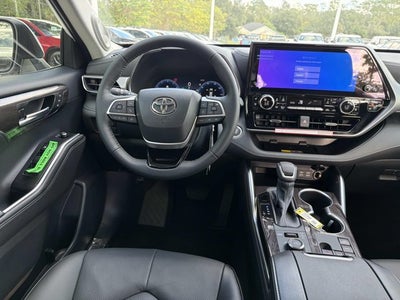 2026 Toyota Highlander Platinum