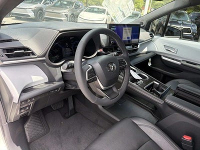 2026 Toyota Sienna XSE 7 Passenger