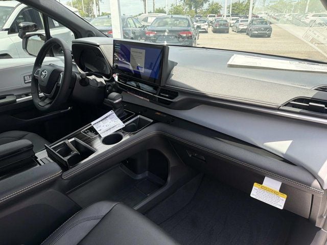 2026 Toyota Sienna XSE 7 Passenger