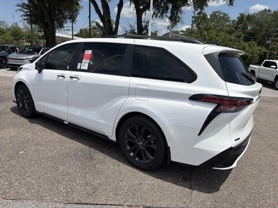 2026 Toyota Sienna XSE 7 Passenger