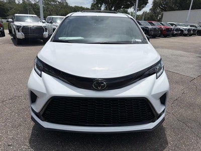 2026 Toyota Sienna XSE 7 Passenger