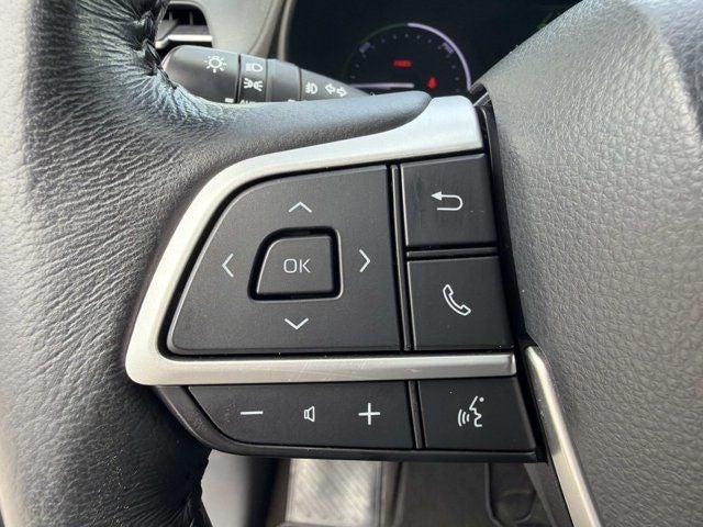 2021 Toyota Sienna XLE 8 Passenger
