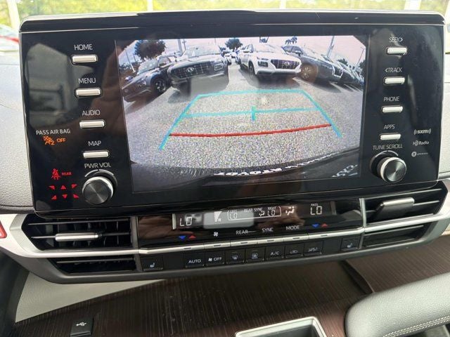 2021 Toyota Sienna XLE 8 Passenger