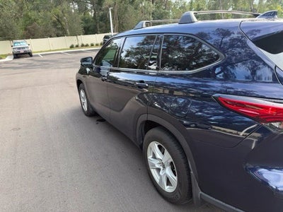 2021 Toyota Highlander LE