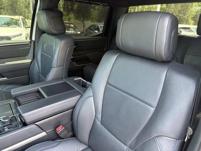 2025 Toyota Tundra Hybrid Platinum