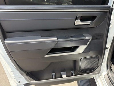 2025 Toyota Tundra Hybrid Platinum