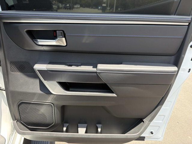 2025 Toyota Tundra Hybrid Platinum