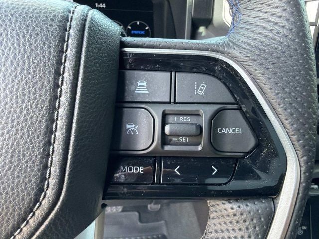 2025 Toyota Tundra Hybrid Platinum
