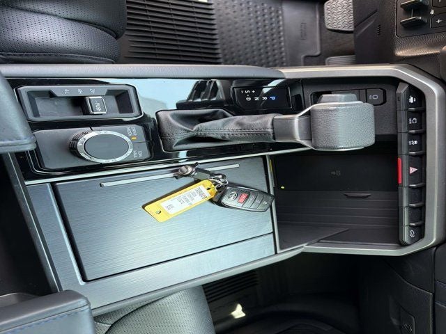 2025 Toyota Tundra Hybrid Platinum