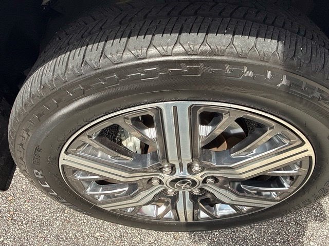2023 Toyota Sequoia Capstone
