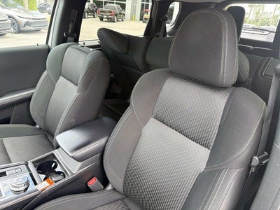 2024 Mitsubishi Outlander ES