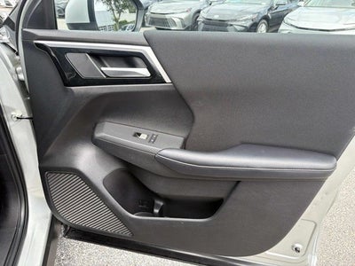 2024 Mitsubishi Outlander ES
