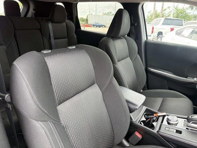 2024 Mitsubishi Outlander ES